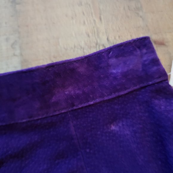 Vintage Global Identity Purple Suede Skirt - Picture 8 of 16
